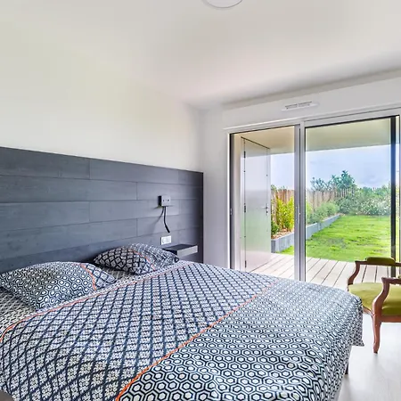 Attic Quai Paludate Апартаменты *