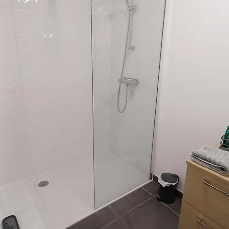 Attic Quai Paludate Апартаменты