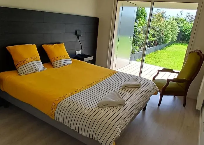 Attic Quai Paludate Апартаменты *